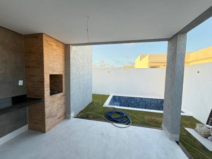 Casa Térrea no Padang Beach Residence – Condomínio Pé na Areia!