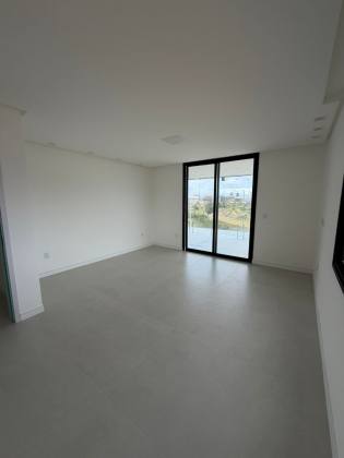 Casa à venda no Damha Beach Resort – Luxo, Conforto e Exclusividade!