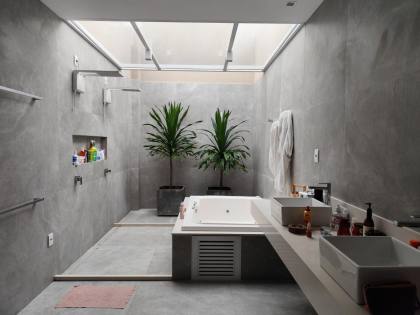 Casa de Alto Padrão no Damha Beach Resort – Fundo para o Lago