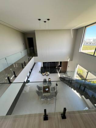 Casa Nova no Alphaville Sergipe – Frente Leste de Esquina