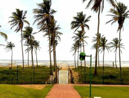 Lote no Damha - Fundo praia frente praça