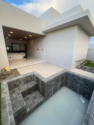 Casa no Condomínio Maluí Residence | 3/4 sendo 1 suíte | Piscina