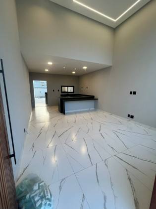 Casa no Condomínio Maluí Residence | 3/4 sendo 1 suíte | Piscina