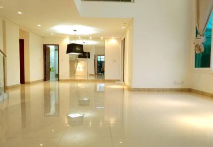 Casa de Alto Padrão no Condomínio Ravines – Aruana