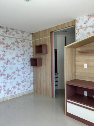 Casa de Alto Padrão no Condomínio Ravines – Aruana