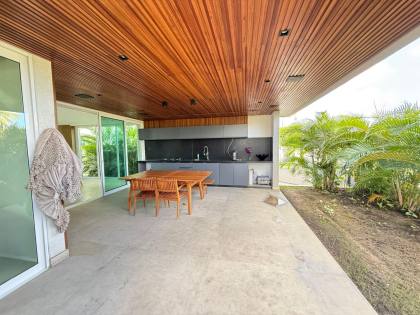 Casa de Alto Padrão no Condomínio Maria Rezende Machado - Aruana