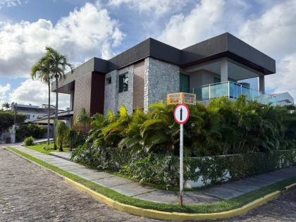 Casa de Alto Padrão no Condomínio Maria Rezende Machado - Aruana