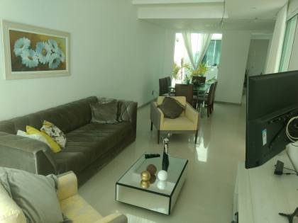 Casa à Venda no Condomínio Rota do Sol - Frente Leste | Próximo a praia