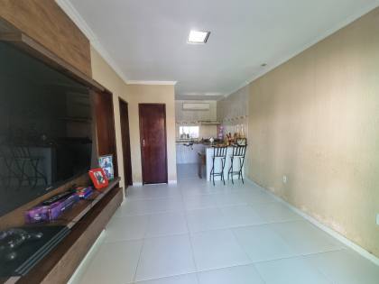 RESIDÊNCIA DE ALTO PADRÃO PRÓXIMA À PRAIA DE ATALAIA