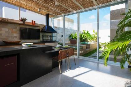 Barra Garden: Casa pronta - 2 ou 3/4 na Barra dos Coqueiros