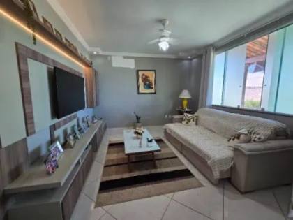 Excelente casa à venda no Condomínio Costa Marina na Aruana