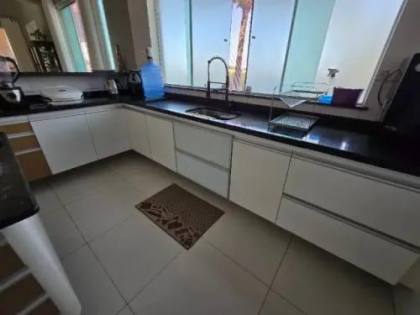 Excelente casa à venda no Condomínio Costa Marina na Aruana