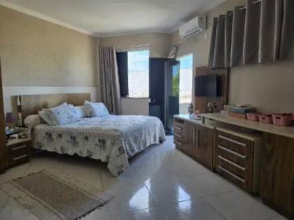 Excelente casa à venda no Condomínio Costa Marina na Aruana