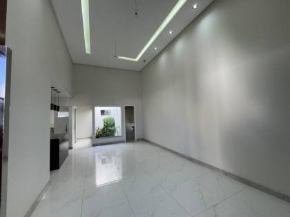 Casa à Venda no Loteamento Luar da Barra