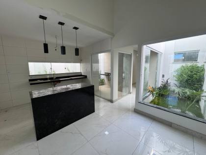 Casa à Venda no Loteamento Luar da Barra