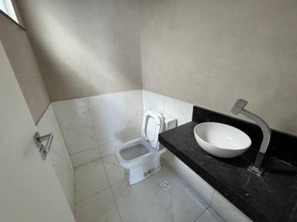 Casa à Venda no Loteamento Luar da Barra