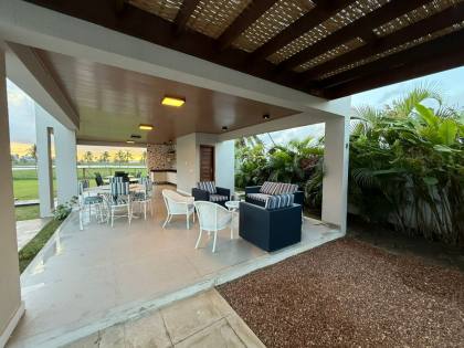 Belíssima Casa à Venda no Residencial Damha – Exclusividade | Porteira Fechada