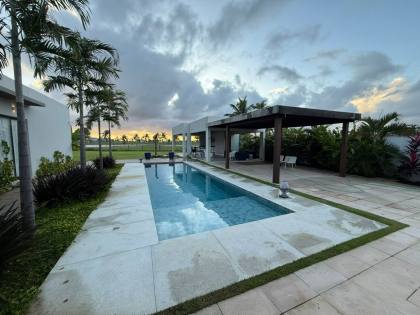 Belíssima Casa à Venda no Residencial Damha – Exclusividade | Porteira Fechada