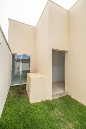 Casa à Venda no Condomínio Morada do Lago – A 800m da Praia!