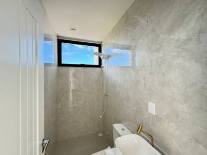 Belíssima Casa Duplex no Condomínio Villaredo Barra – Pé na Areia com Estrutura de Resort!