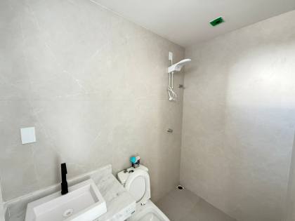 Belíssima Casa Duplex no Condomínio Villaredo Barra – Pé na Areia com Estrutura de Resort!