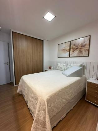 Apartamento reformado, pronto para morar - Urbanus Luzia