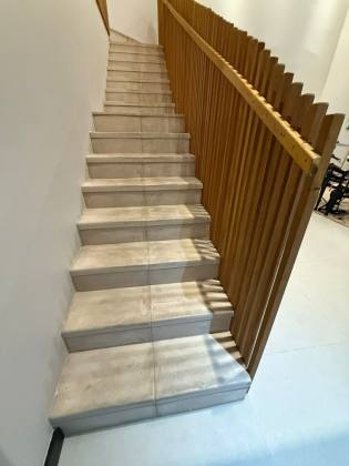 Belíssima casa à venda no Residencial Damha