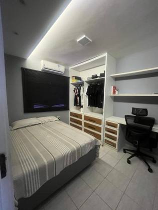 Casa no Condomínio Via Mares