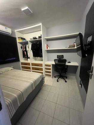 Casa no Condomínio Via Mares