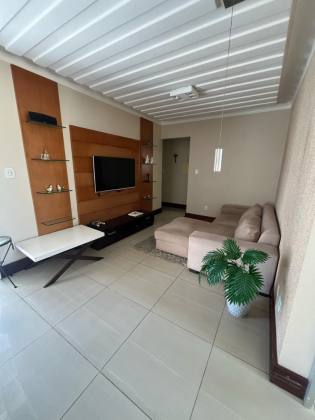 Casa no Condomínio Via Mares