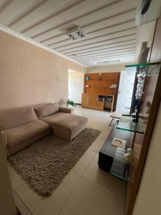 Casa no Condomínio Via Mares