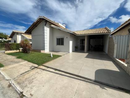 Casa no Condomínio Via Mares