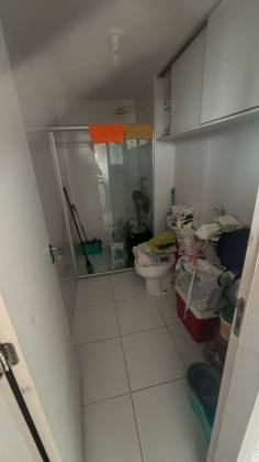 Apartamento à venda na Atalaia