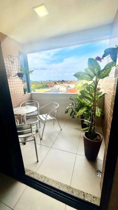 Apartamento à venda na Atalaia