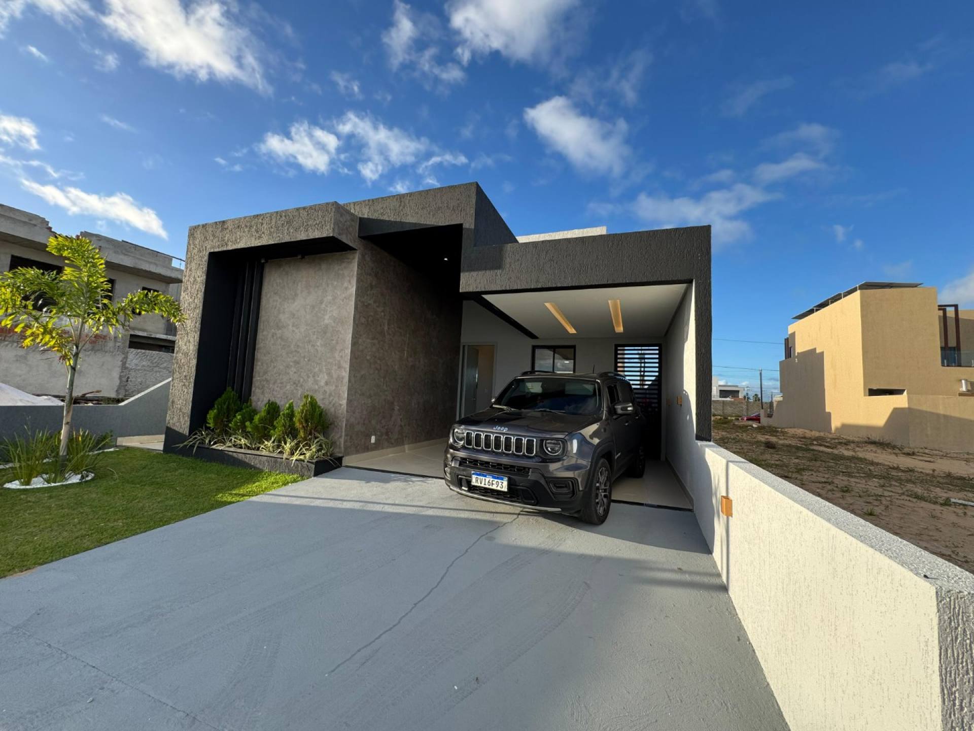 Casa no Padang Beach Residence - Condomínio Pé na areia / Oportunidade