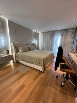 Casa à Venda no Condomínio Terras Alphaville I