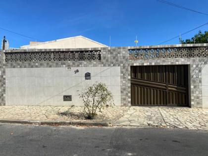 Casa à Venda no Sol Nascente – Bairro Jabotiana