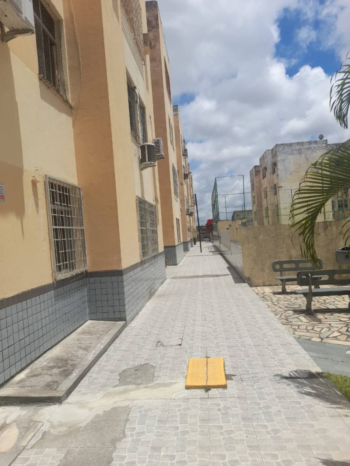Apartamento à Venda – Condomínio Clube Porto Bello, Bairro Luzia