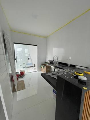 Casa à venda no bairro Aruana