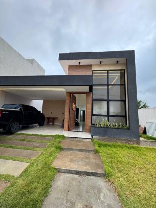 Casa à Venda – Condomínio Maluí Residence