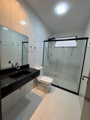 Casa à Venda – Condomínio Maluí Residence