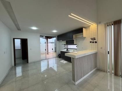 Casa à Venda – Condomínio Maluí Residence