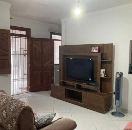 CASA DUPLEX À VENDA – CONJUNTO JK / JABOTIANA