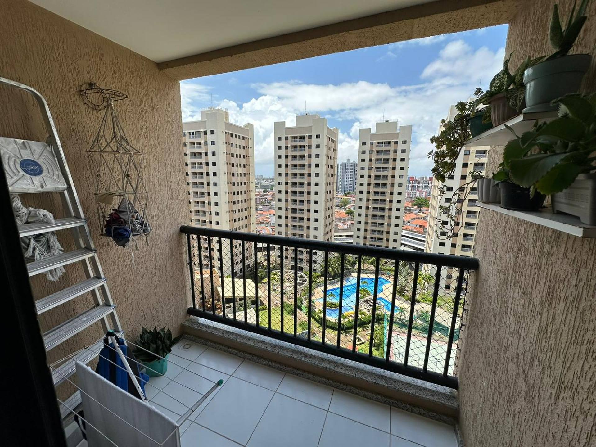 Elevatto Condomínio Clube - Apartamento mobiliado à venda no Luzia | Andar Alto