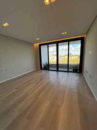 Casa de Luxo à Venda no bairro Aruana – Condomínio Tahaa Home Resort