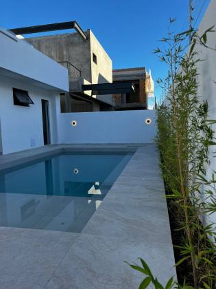 Casa de Luxo à Venda no bairro Aruana – Condomínio Tahaa Home Resort