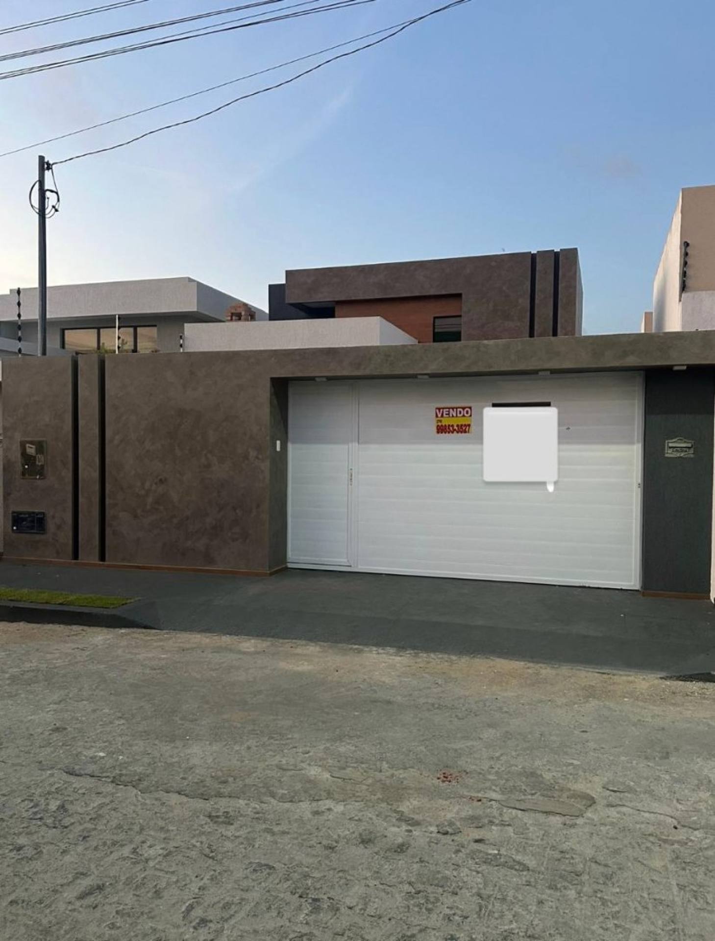 Casa à Venda no Luar da Barra – Fino Acabamento!