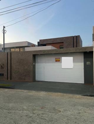 Casa à Venda no Luar da Barra – Fino Acabamento!