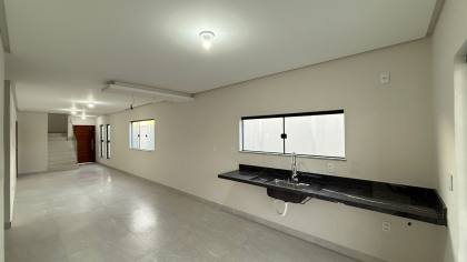 Excelente casa à venda– Condomínio Sol e Praia