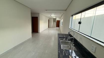 Excelente casa à venda– Condomínio Sol e Praia